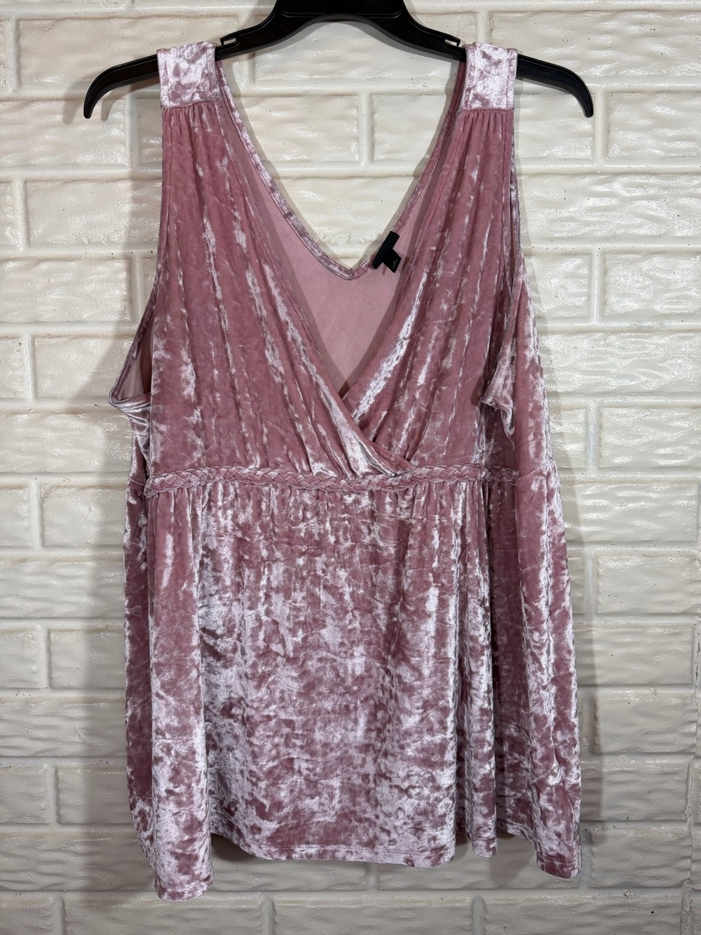 Torrid Size 4 Dusty Pink Crushed Velvet Babydoll Surplice Tank Top